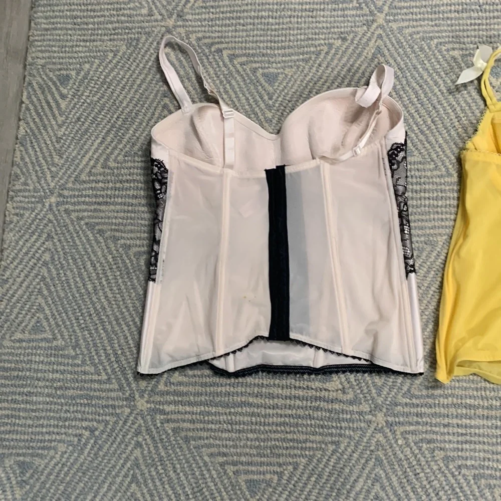 Corset tops - Picture 5 of 12